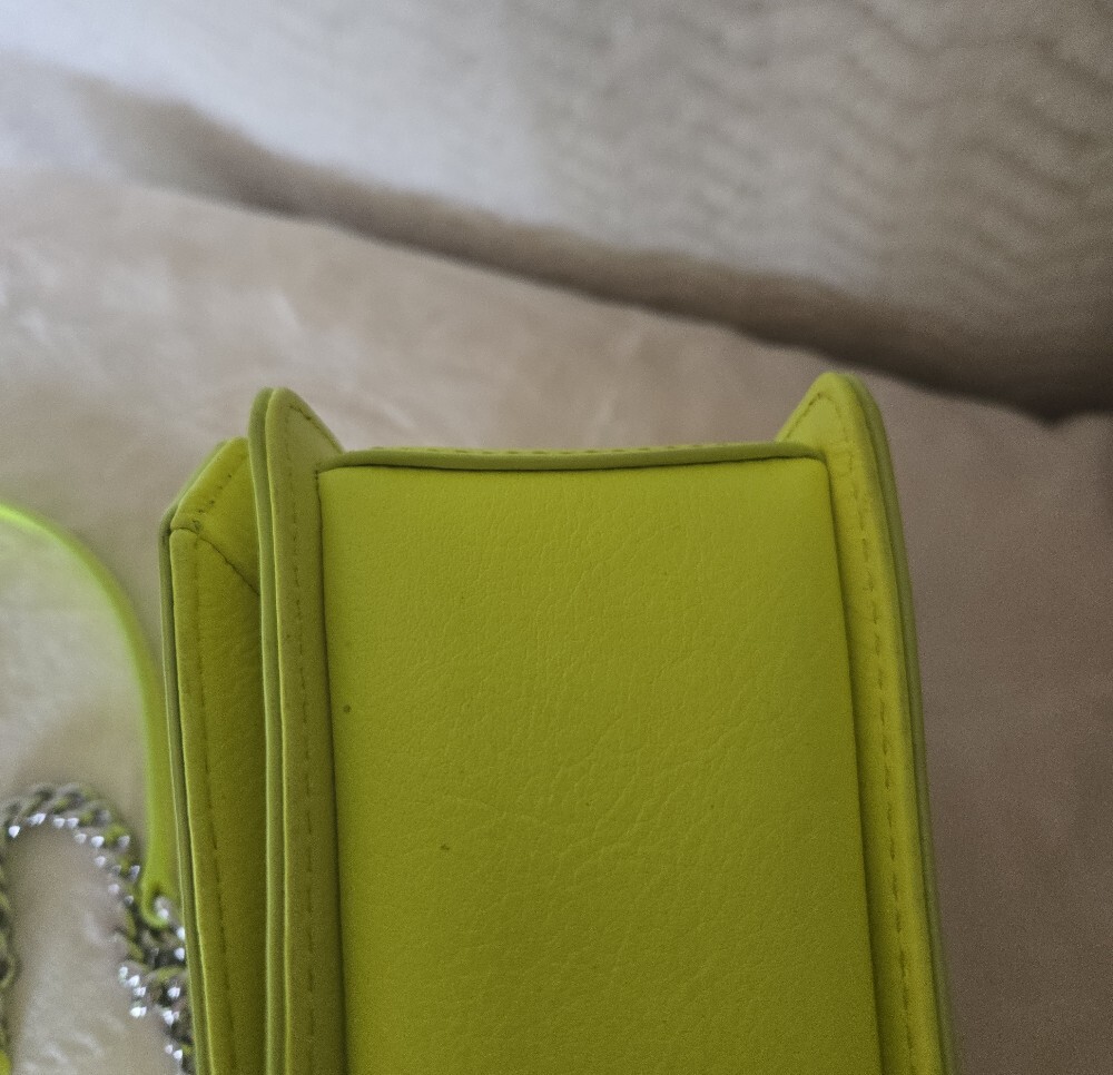 Rebecca Minkoff Neon Yellow Quilted Crossbody Shoulder Bag - Picture 4 of 7